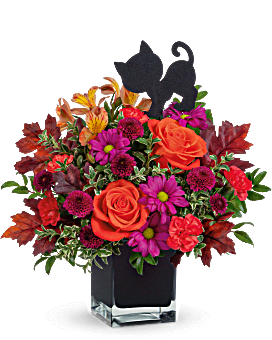 Teleflora's Midnight Magic Bouquet